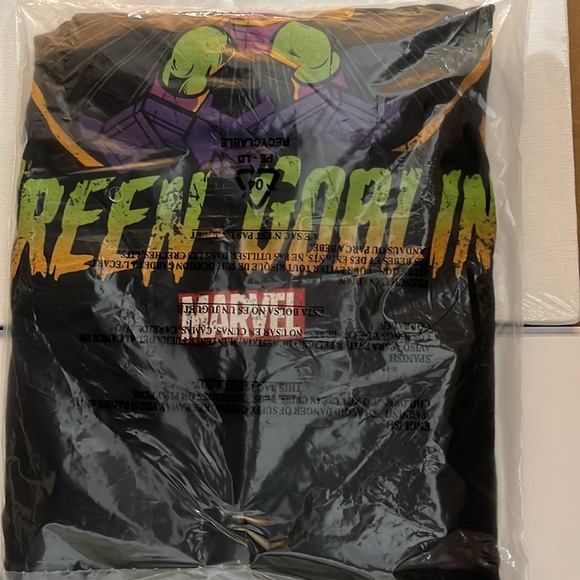 New in package Funko Pop! Marvel Green Goblin T-Shirt - 3X - Picture 3 of 4